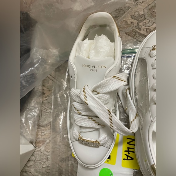 Louis Vuitton Time Out Sneakers, NWT - Picture 4 of 6